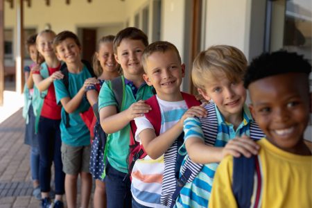AdobeStock_320345435 Coulee Coachlines Charter Bus Services Alberta School Trips
